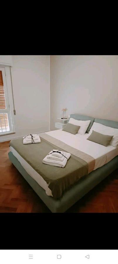 Casa Vacanze Monroe Palermo Ngoại thất bức ảnh